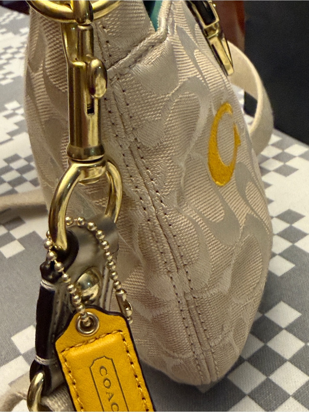 Coach Poppy multicolor signature crossbody bag - Picture 6 of 12